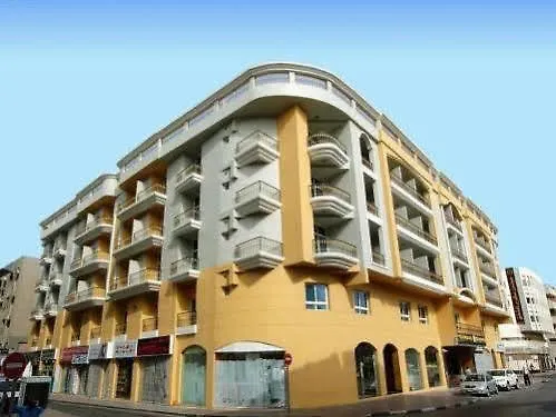 Golden Square Hotel Apartments Dubai 3*,