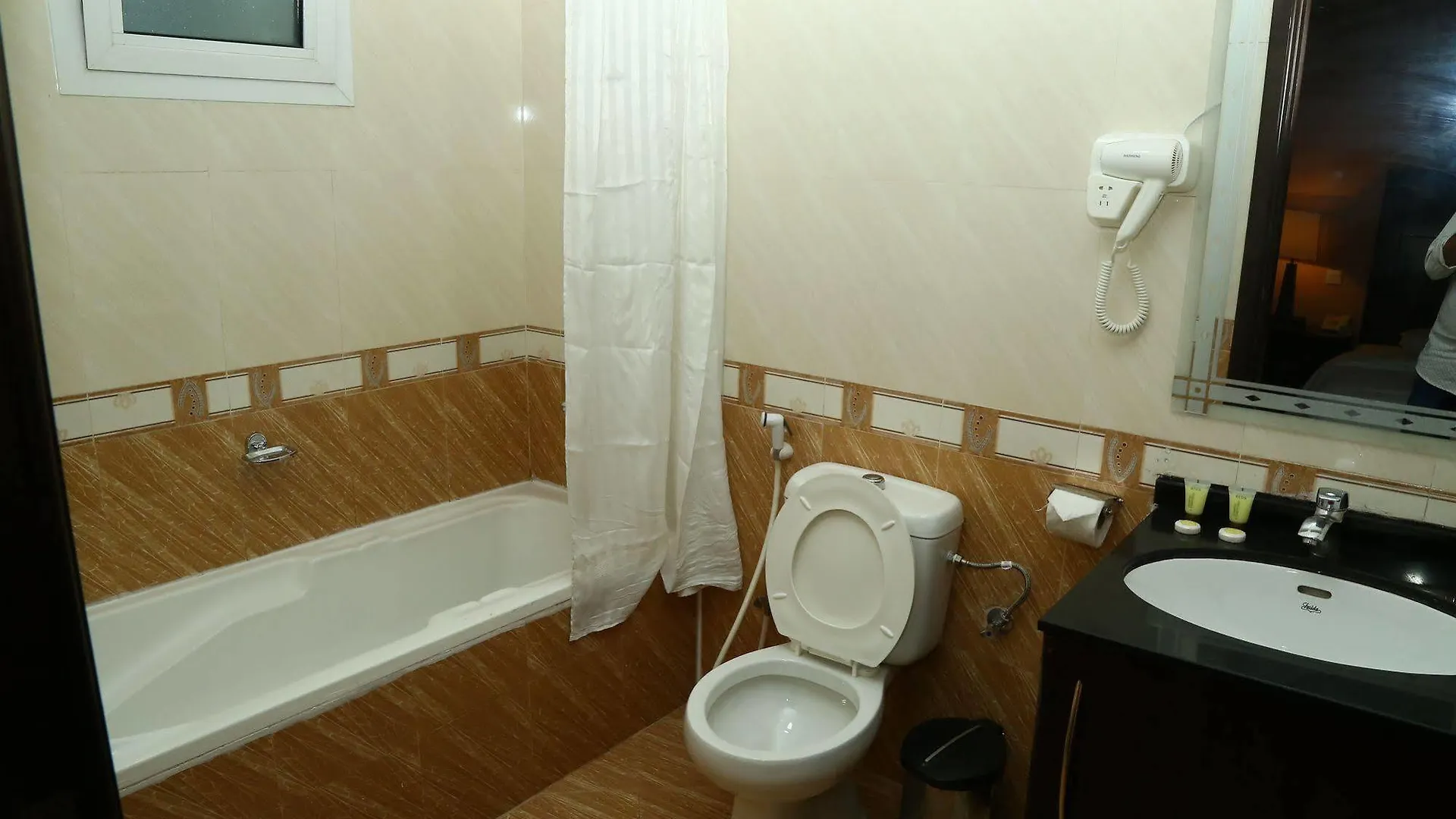 Golden Square Hotel Apartments Dubai