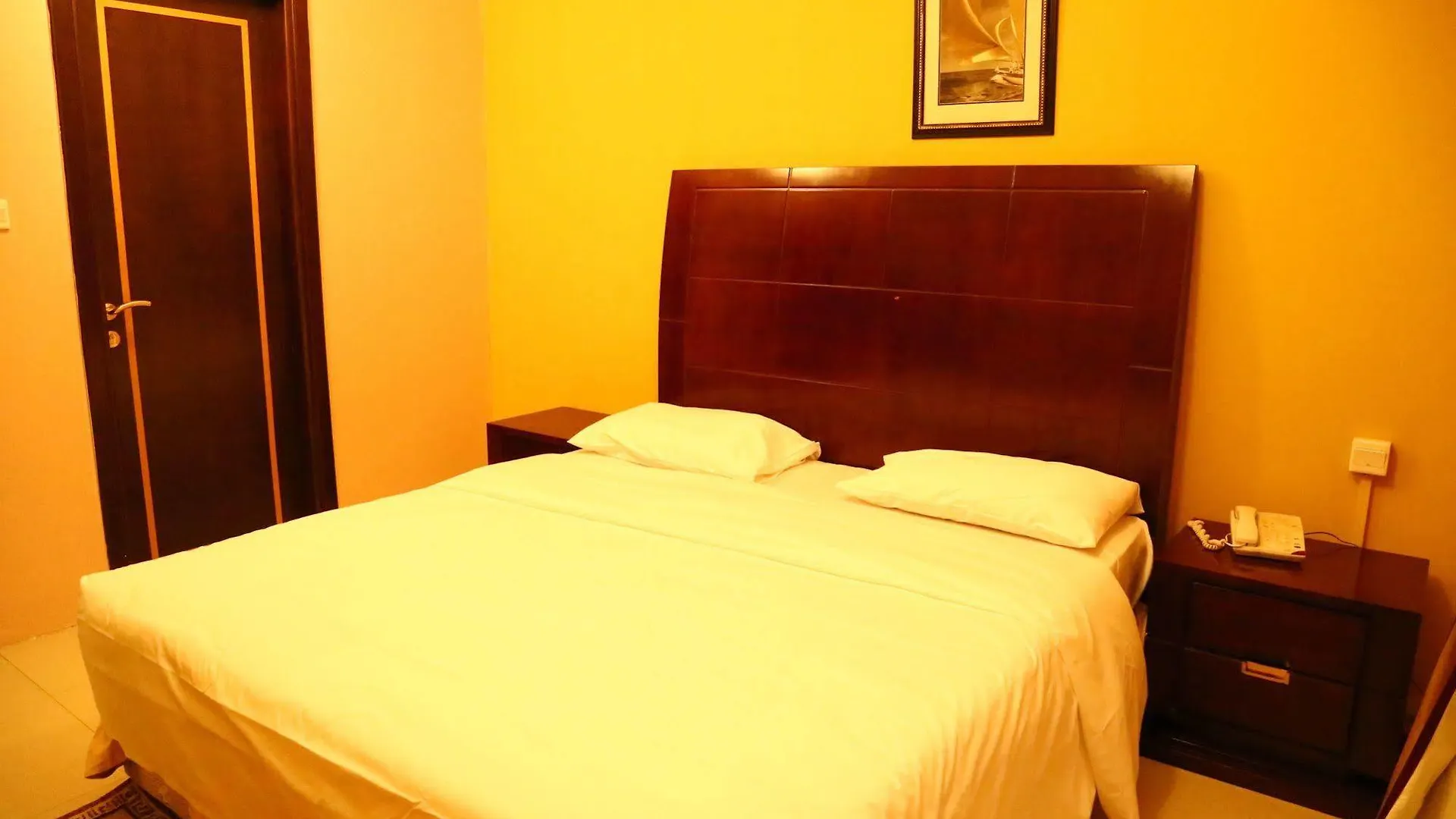 Golden Square Hotel Apartments Dubai