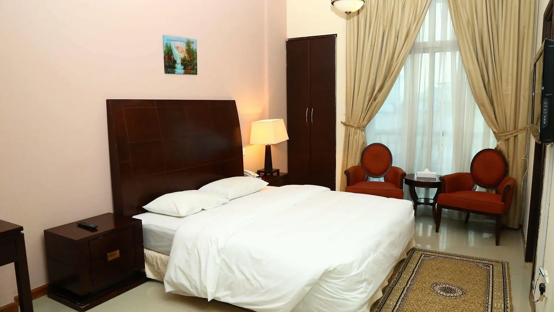 Golden Square Hotel Apartments Dubai