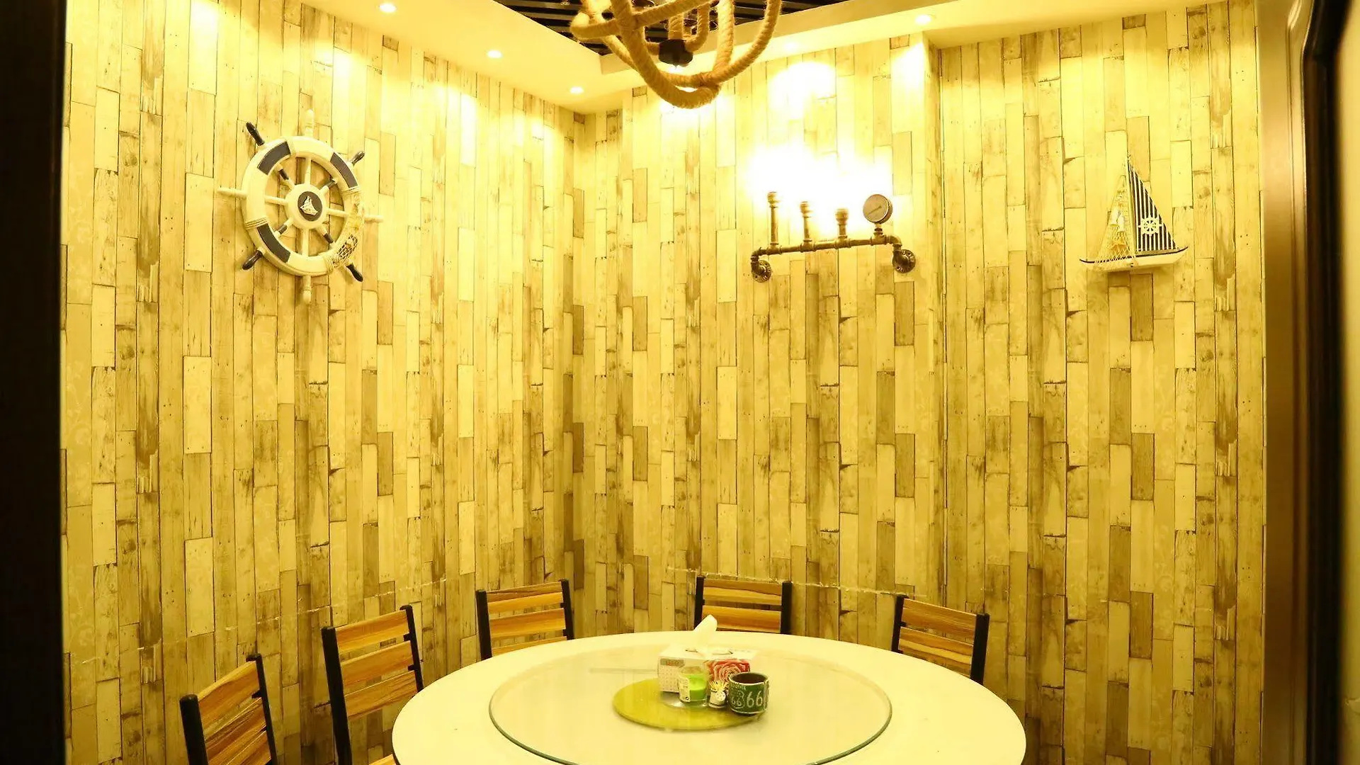Golden Square Hotel Apartments Dubai